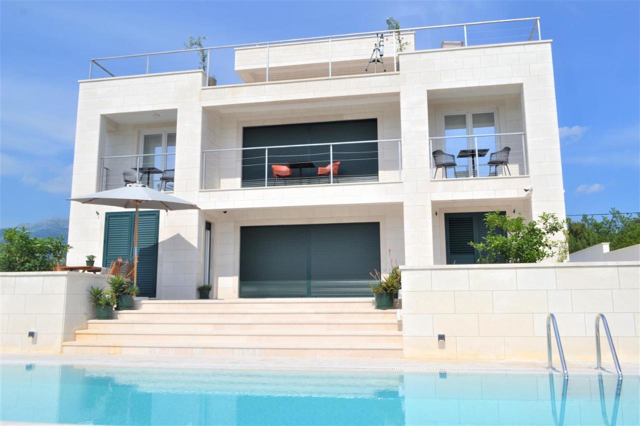 Apartment Gabriela Kotor